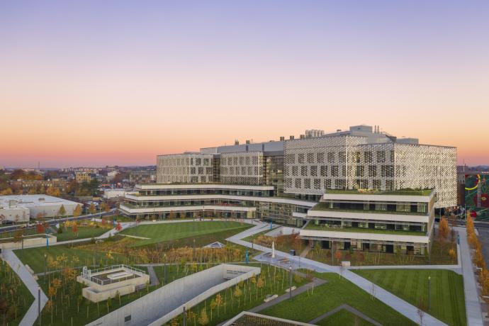 (Harvard Science and Engineering Complex in Allston, MA. The wood flooring & benches in the interior were provided by Pioneer Millworks. Photography by Brad Feinknopf Courtesy of Behnisch Architekten.)