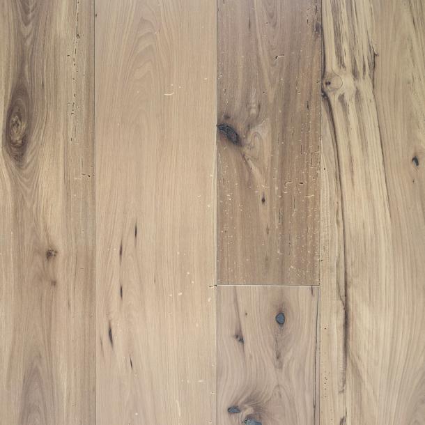 American Gothic Elm Teahouse