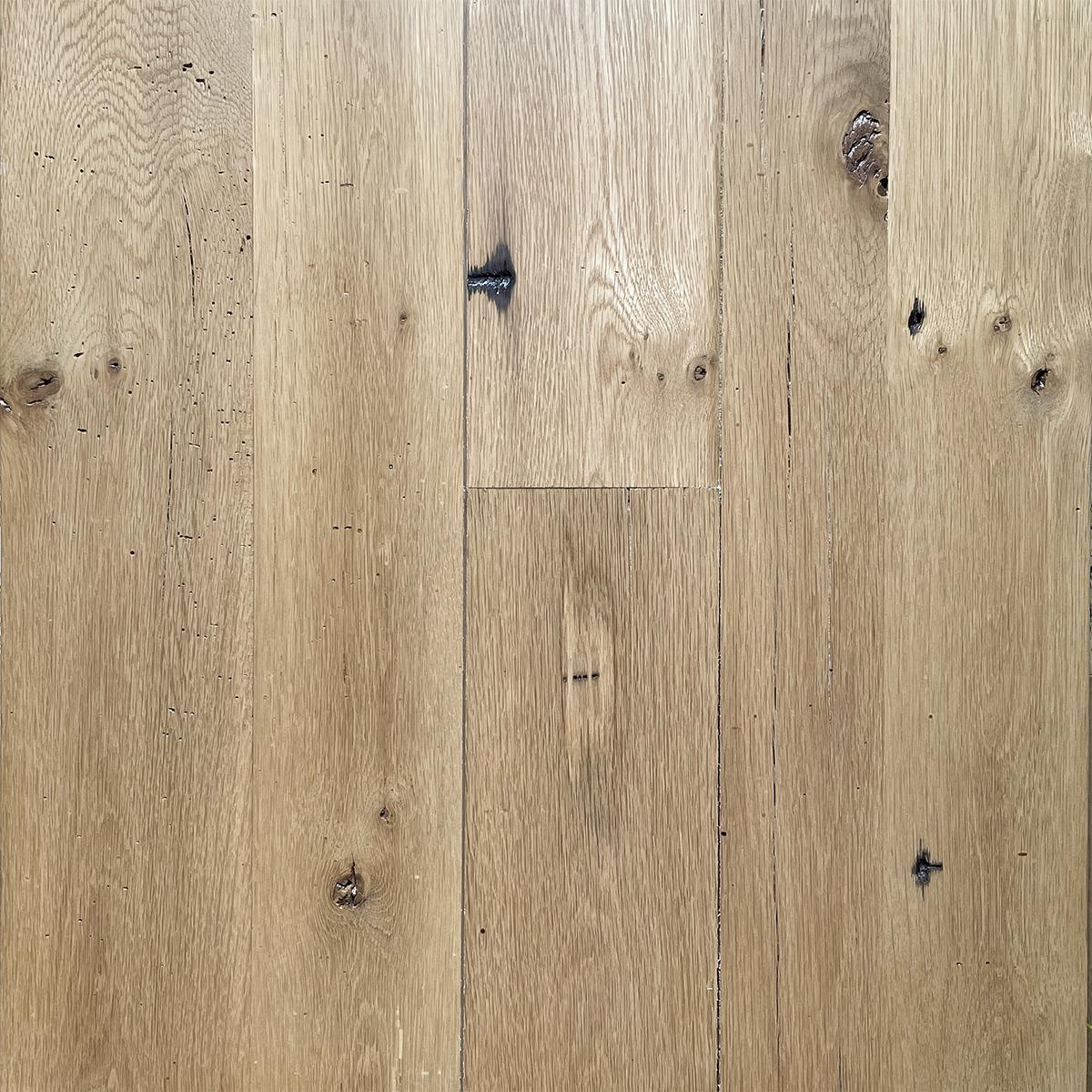 Plank outlet of oak