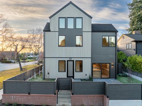 Pioneer Millworks ABODO Vulcan Morel wood siding. Photo: Francis Dreis Photography