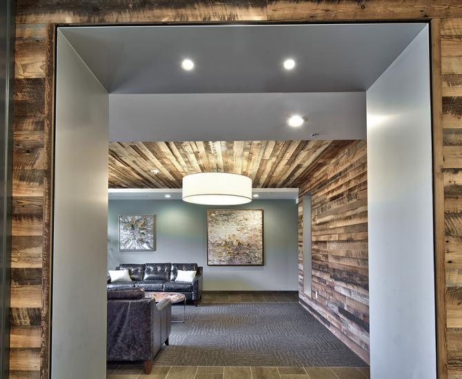 Pioneer Millworks Mixed Softwoods Grandma's Attack wall paneling. Photo by Gene Avallone.