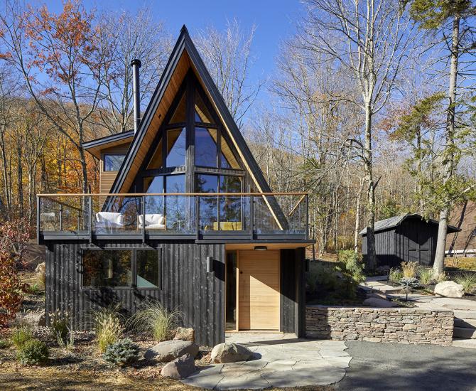Private Residence featuring Pioneer Millworks Shou Sugi Ban Larch Carbon Exterior Siding. Photo: David Engelhardt
