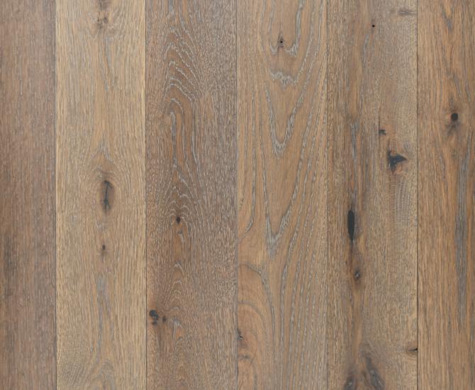 ローゼンダール ゾウ（ROSENDAL Elephant,solid oak） Reclaimed Oak Flooring & Paneling | BLACK & TAN—TAN OAK | Pioneer