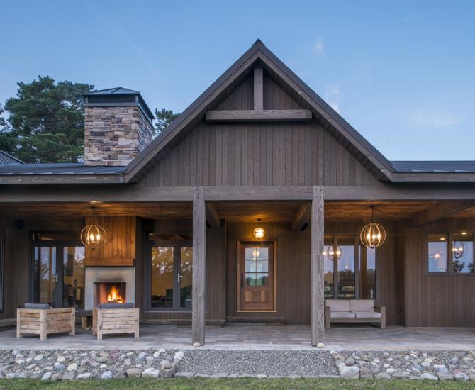Pioneer Millworks Larch Fossil Siding and Reclaimed Rugged Teak Flooring. Photos by Scott Hemenway