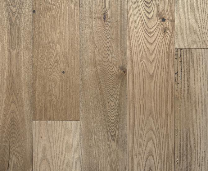 American Gothic Ash Castle Brown