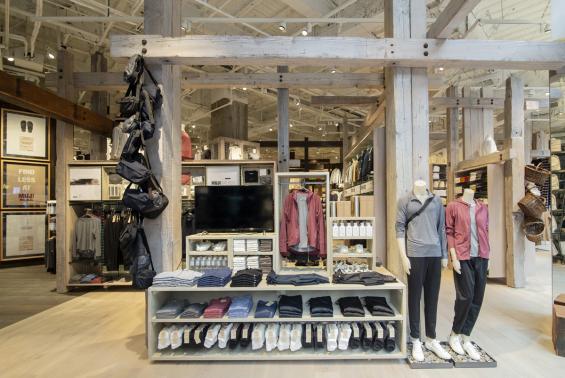 Pioneer Millworks as found Douglas fir timbers and American Prairie Brown Board reclaimed wood wall paneling