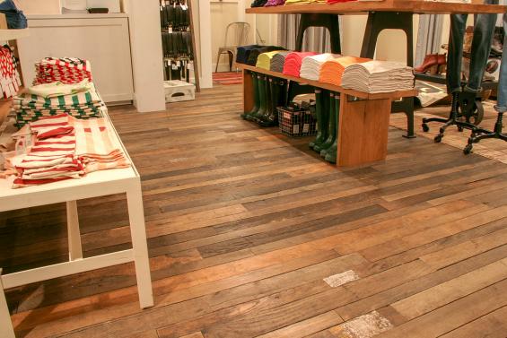 Pioneer Millworks Original Foundry Maple used as flooring in the Madewell store, Seattle, Washington.