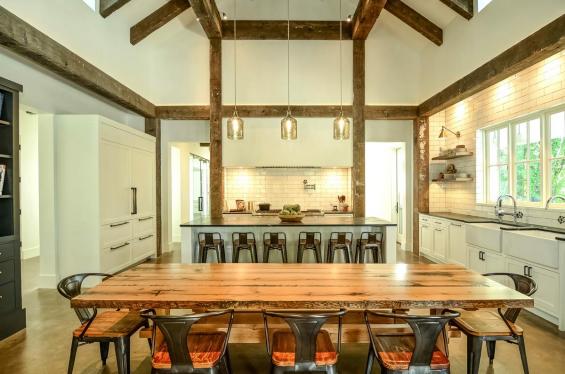 Pioneer Millworks table and benches crafted from American Gothic White Oak. Photo by Thomas Ellison Photography.