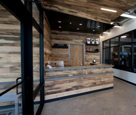 Pioneer Millworks Settler's Plank Mixed Hardwoods Reclaimed Paneling