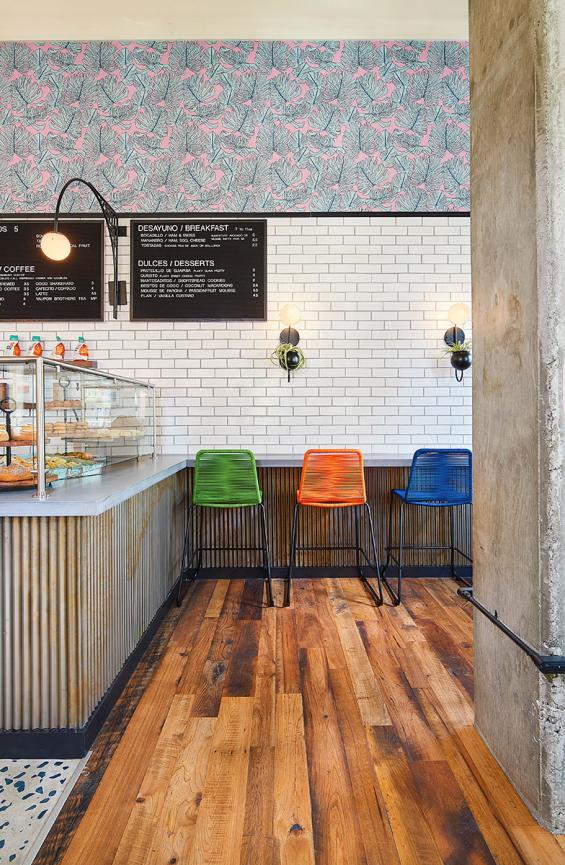 Pioneer Millworks Settlers' Plank Mixed Oak flooring in La Famosa Restaurant in Washington 