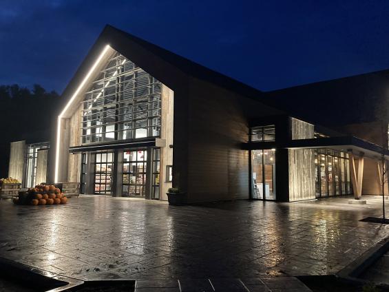 Previte's Marketplace in Hanover, MA featuring Pioneer Millworks Corral Board siding. Photography © Greg Premru 2020