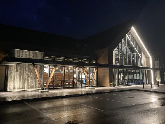 Previte's Marketplace in Hanover, MA featuring Pioneer Millworks Corral Board siding. Photography © Greg Premru 2020