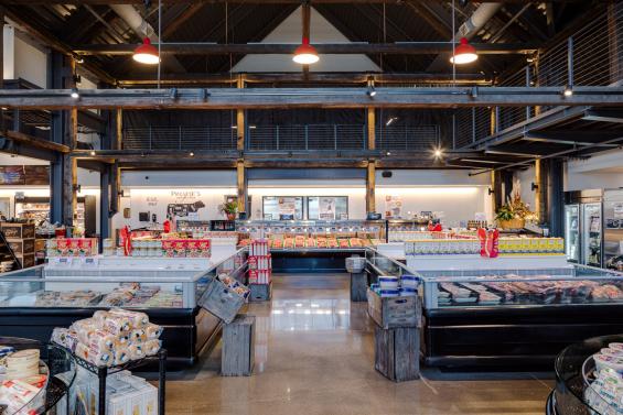 Previte's Marketplace in Hanover, MA featuring Pioneer Millworks Corral Board siding. Photography © Greg Premru 2020