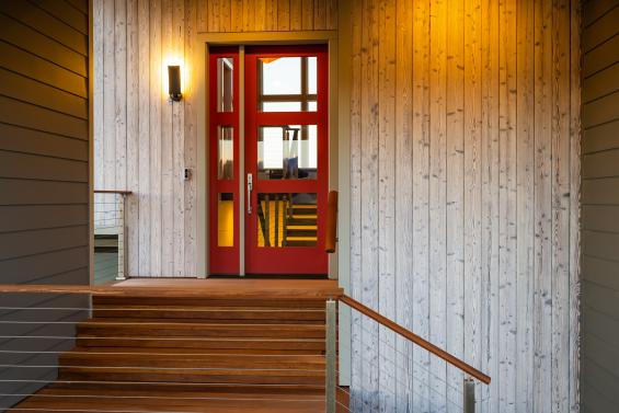 Pioneer Millworks Shou Sugi Ban exterior siding in Sequim, WA. Photography © Daniel Zetterstrom