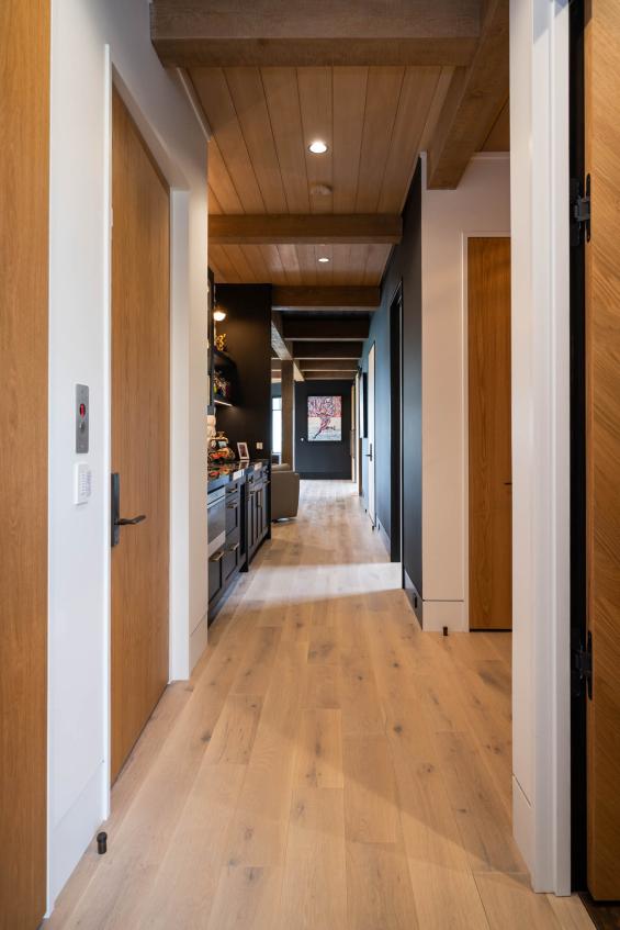 Pioneer Millworks Natural Expressions Shoji White 8" White Oak Flooring -- R3D Media