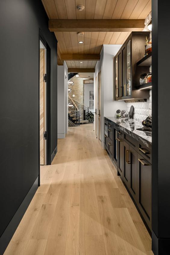 Pioneer Millworks Natural Expressions Shoji White 8" White Oak Flooring -- R3D Media