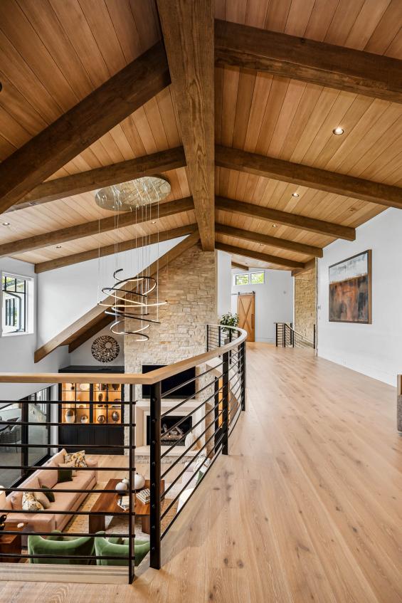 Pioneer Millworks Natural Expressions Shoji White 8" White Oak Flooring -- R3D Media