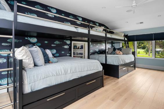 Pioneer Millworks Natural Expressions Shoji White 8" White Oak Flooring -- R3D Media