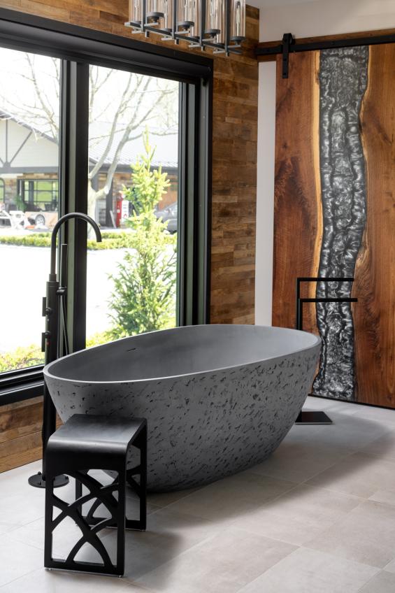 Pioneer Millworks American Prarie Brown Board Paneling and Siding. Project by Coulson Design Build. Photos by Pastorius Media.