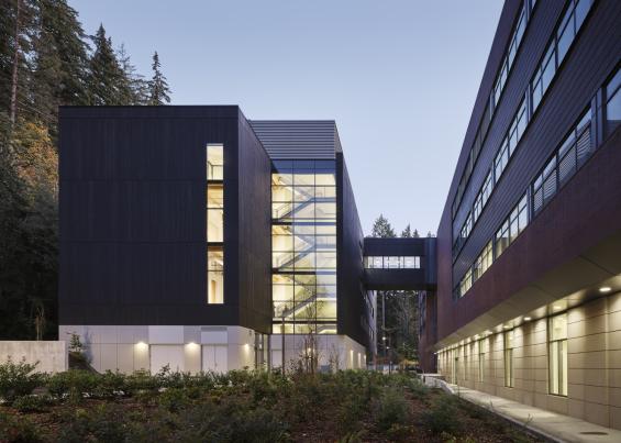 Pioneer Millworks Accoya Carbon Shou Sugi Ban wood siding on Kaiser Borsari Hall at Western Washington University in Bellingham, WA. Photos by: Kevin Scott